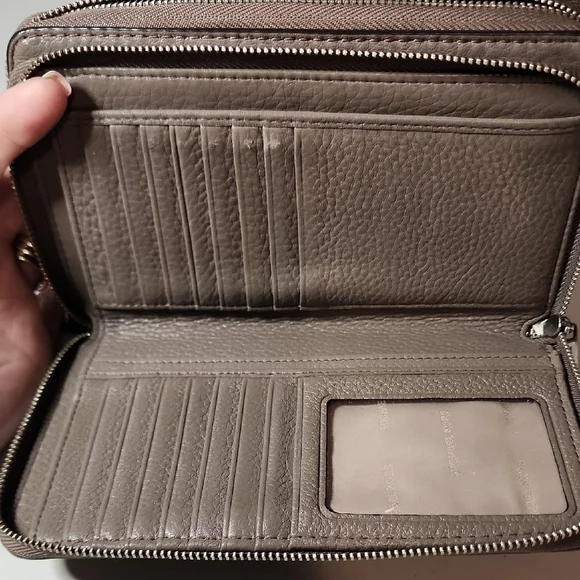 Michael Kors Taupe Travel DELUXE Wallet - Picture 4 of 9